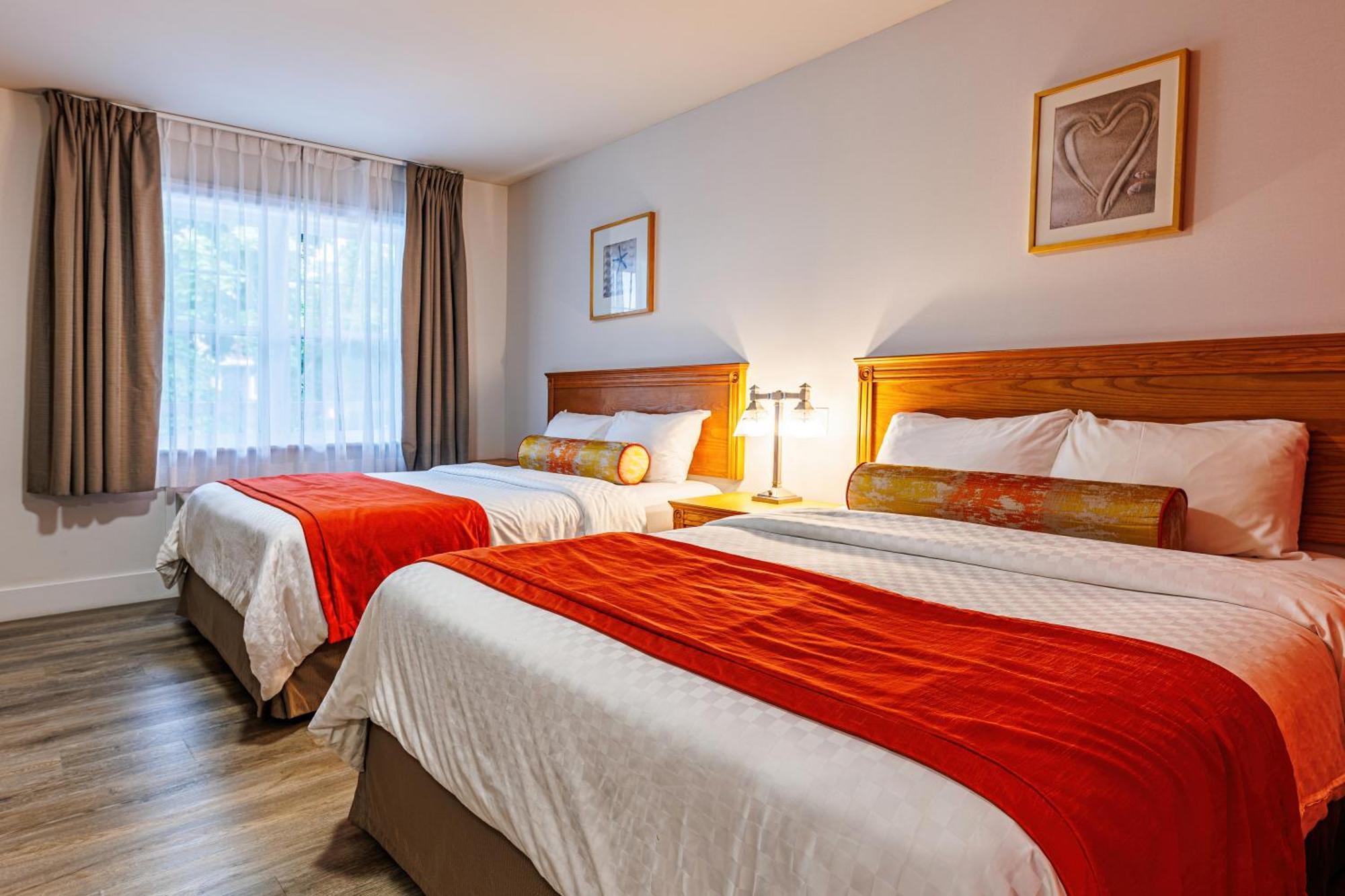 Hotel-Motel Castel De La Mer Ла-Мальбе Экстерьер фото